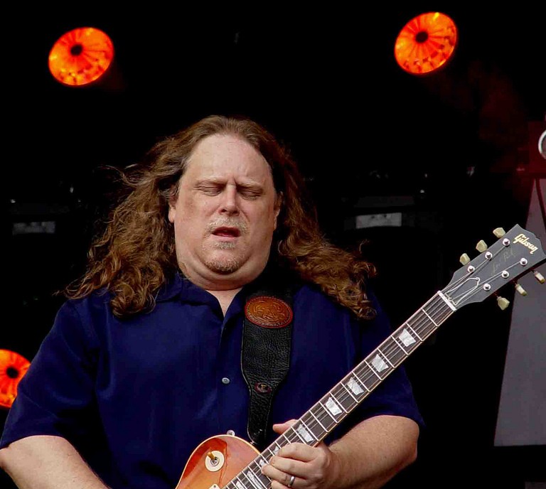 From the Vault: Warren Haynes Plays 